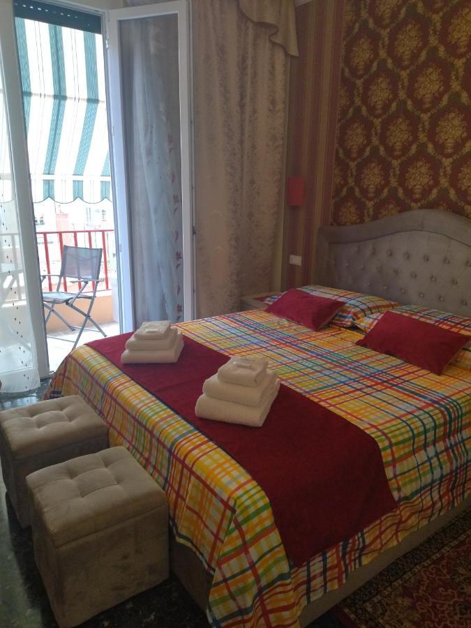 La Casa Di Sonia Hotel Savona Exterior photo